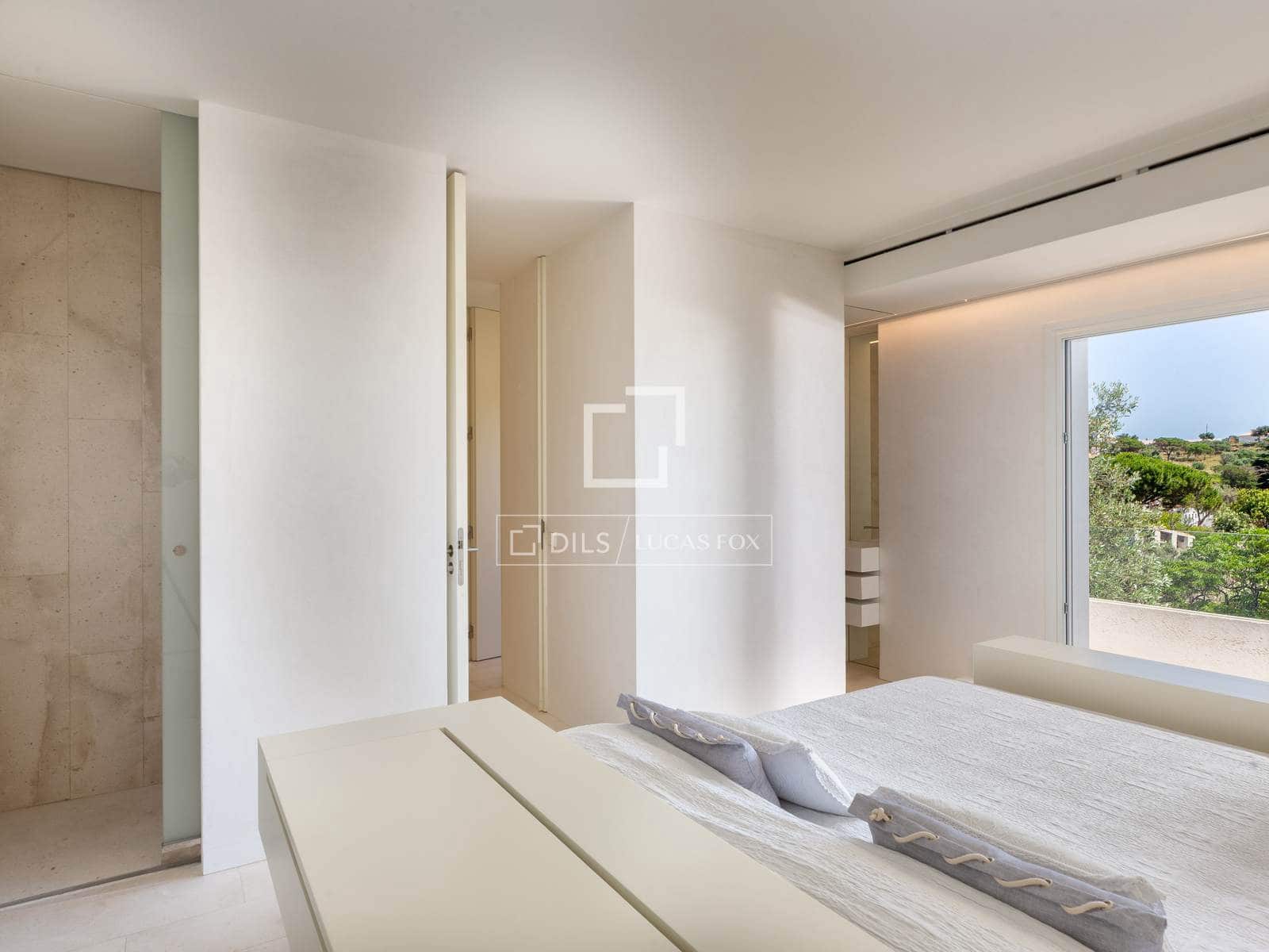 3 bedroom Villa for sale in Cadaques with garage - € 1,495,000 (Ref: 9867965)