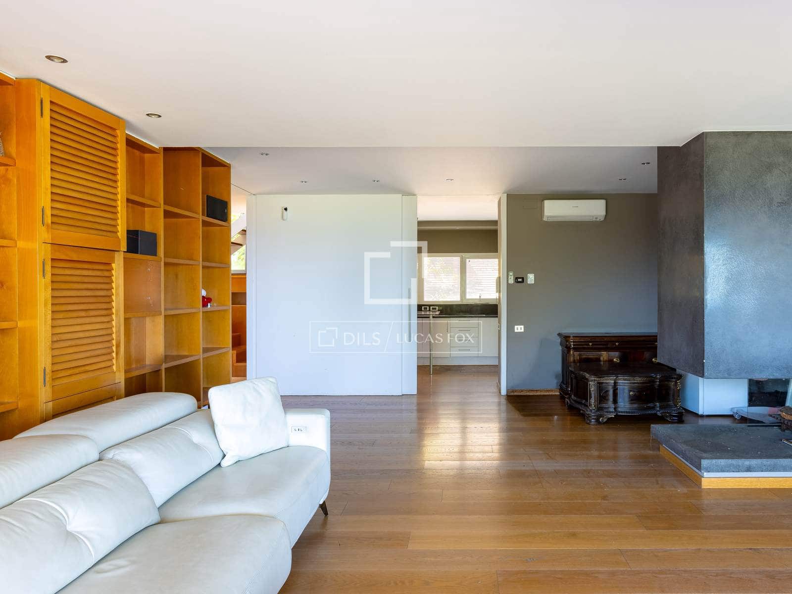 4 sypialnia Willa na sprzedaż w Teia z basenem garażem - 1 275 000 € (Ref: 9868071)