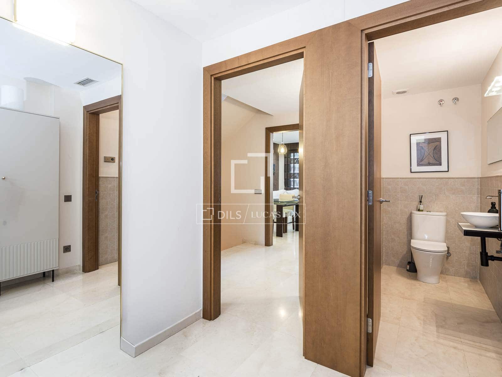 4 bedroom Villa for rent in Gava with pool garage - € 5,800 (Ref: 9869786)