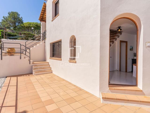 4 chambre Villa/Maison à vendre à Begur avec piscine garage - 880 000 € (Ref: 9870372)