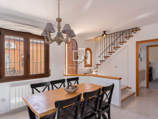 4 chambre Villa/Maison à vendre à Begur avec piscine garage - 880 000 € (Ref: 9870372)