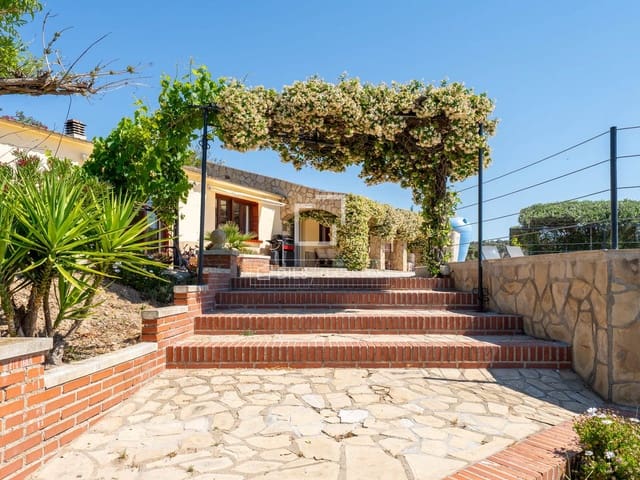 5 chambre Villa/Maison à vendre à Flix avec piscine garage - 745 000 € (Ref: 9870373)
