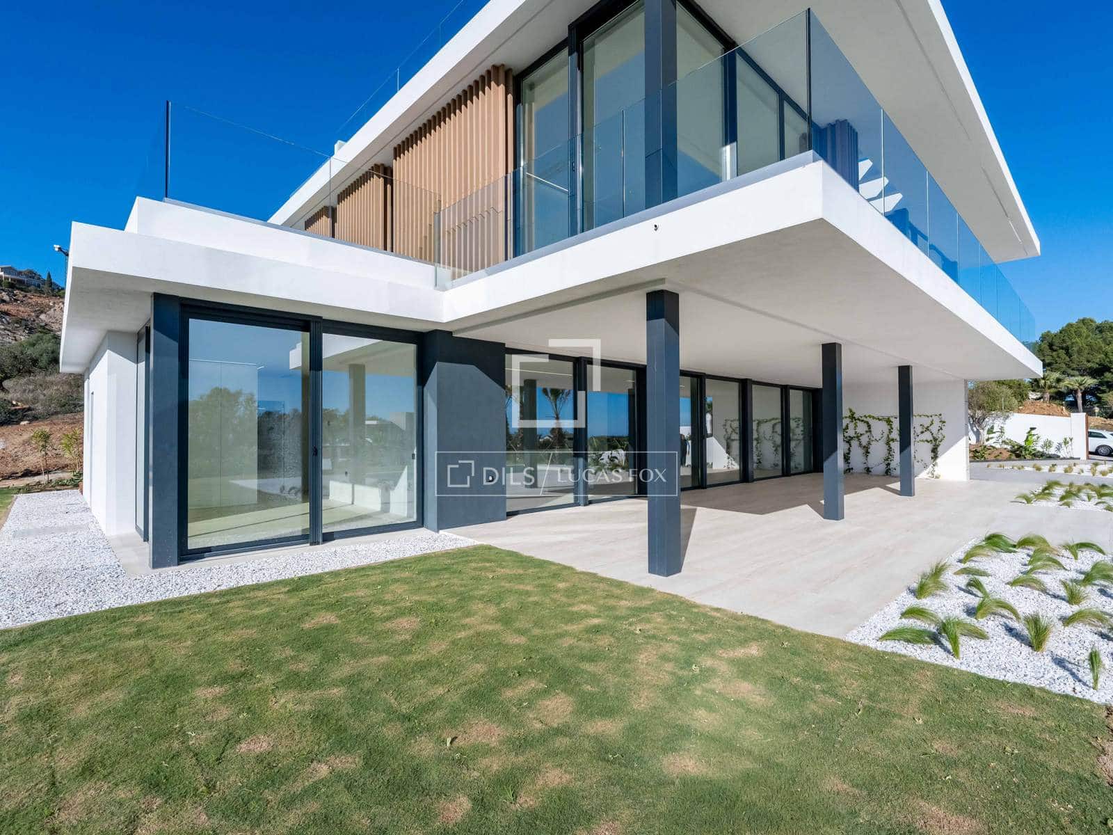 5 sypialnia Willa na sprzedaż w Sotogrande z basenem garażem - 3 350 000 € (Ref: 9872235)