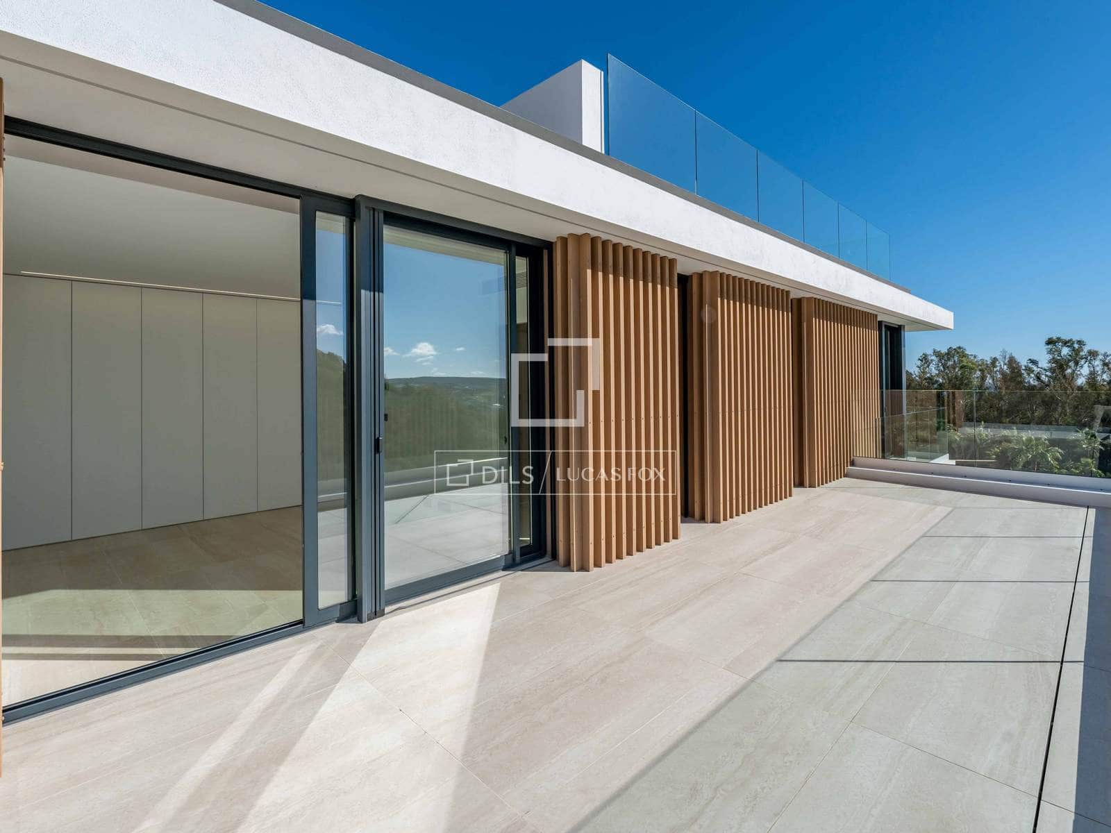 5 sypialnia Willa na sprzedaż w Sotogrande z basenem garażem - 3 350 000 € (Ref: 9872235)