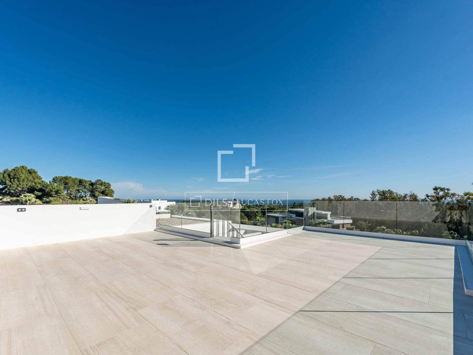 5 sypialnia Willa na sprzedaż w Sotogrande z basenem garażem - 3 350 000 € (Ref: 9872235)