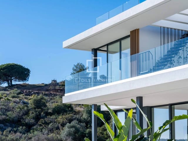 5 makuuhuone Huvila myytävänä paikassa Sotogrande, San Roque mukana uima-altaan 
autotalli - 3 350 000 € (Ref: 9872235)