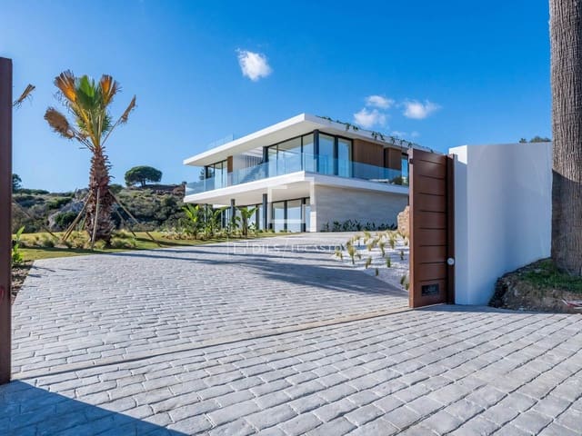 5 makuuhuone Huvila myytävänä paikassa Sotogrande, San Roque mukana uima-altaan 
autotalli - 3 350 000 € (Ref: 9872235)