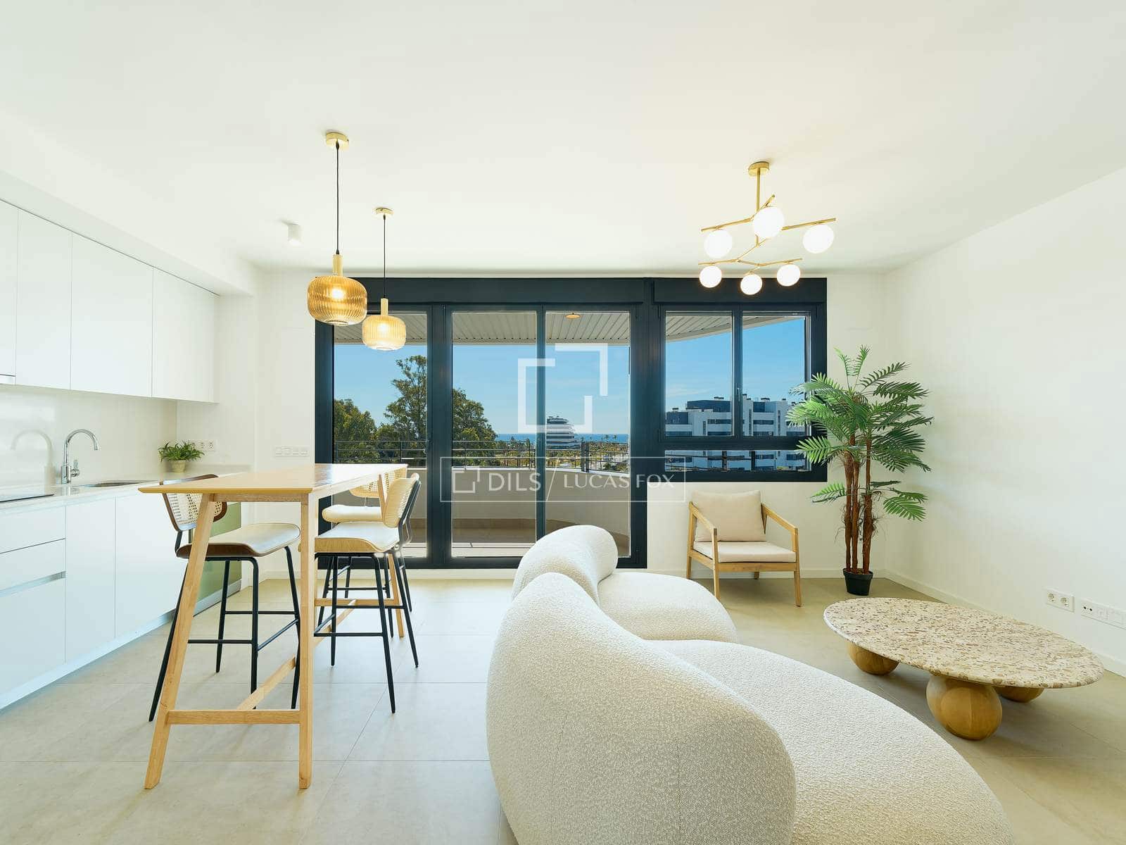 2 soveværelse Lejlighed til salg i Torremolinos med swimmingpool garage - € 690.000 (Ref: 9872236)