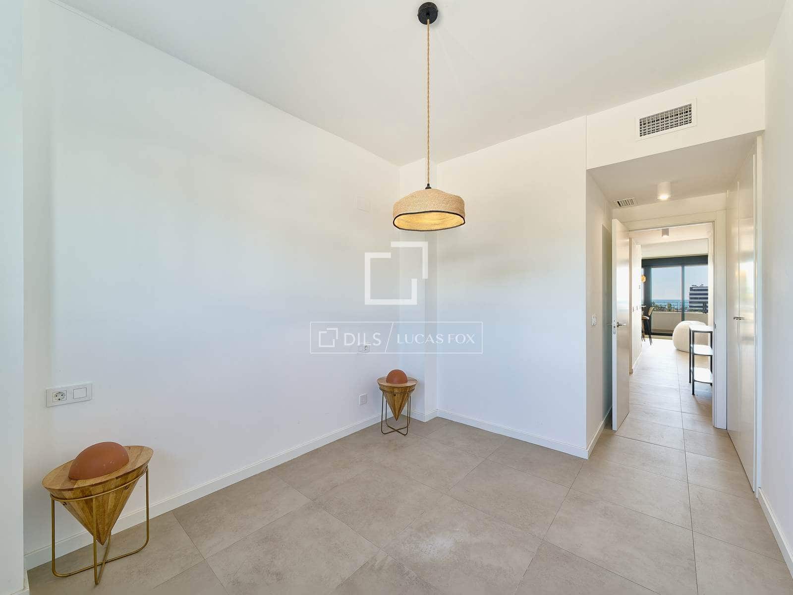 2 soveværelse Lejlighed til salg i Torremolinos med swimmingpool garage - € 690.000 (Ref: 9872236)
