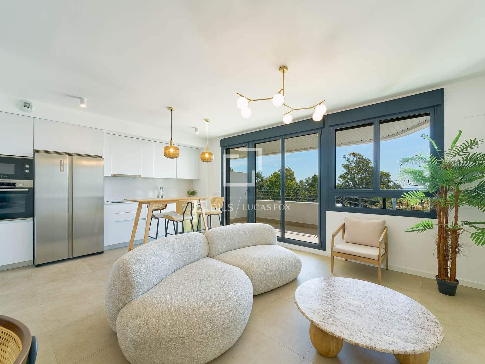 2 soveværelse Lejlighed til salg i Torremolinos med swimmingpool garage - € 690.000 (Ref: 9872236)