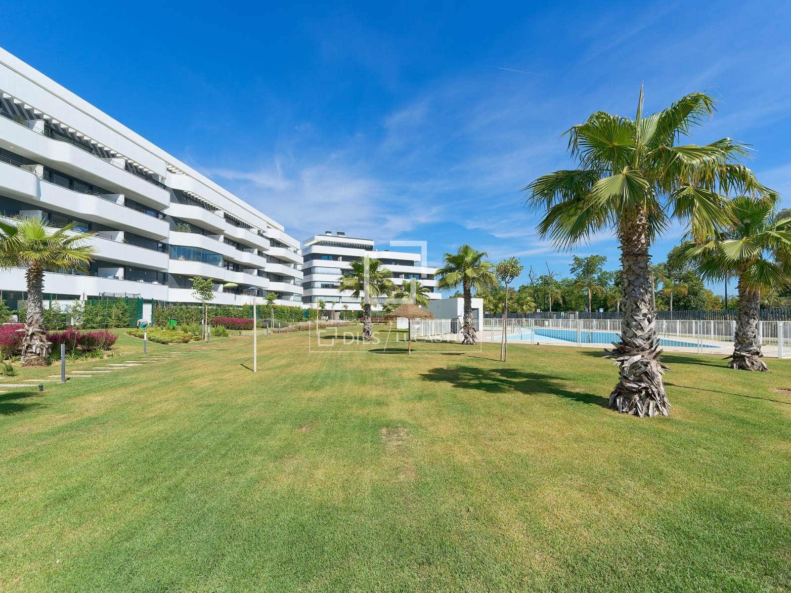 2 soveværelse Lejlighed til salg i Torremolinos med swimmingpool garage - € 690.000 (Ref: 9872236)