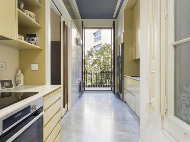 3 sovrum Lägenhet att hyra i Barcelona stad - 3 920 € (Ref: 9872351)