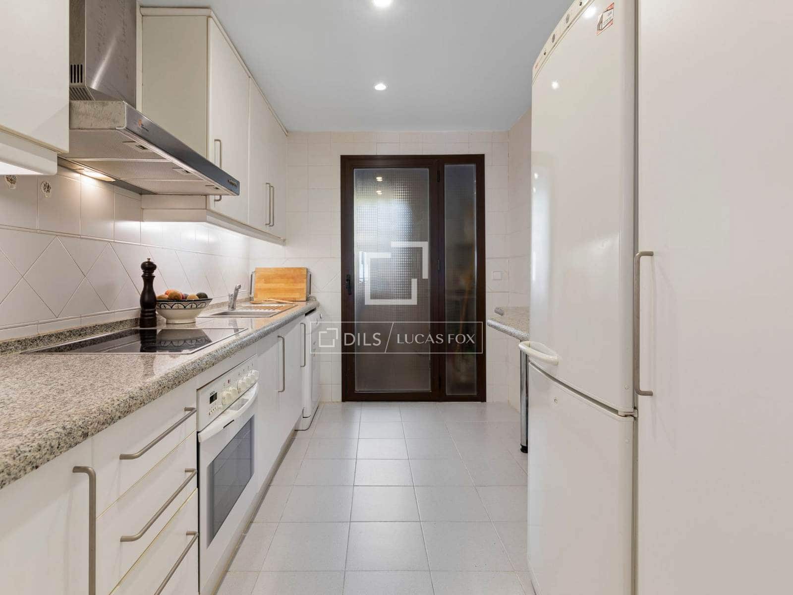 3 quarto Apartamento para venda em Benahavis com piscina garagem - 500 000 € (Ref: 9872354)
