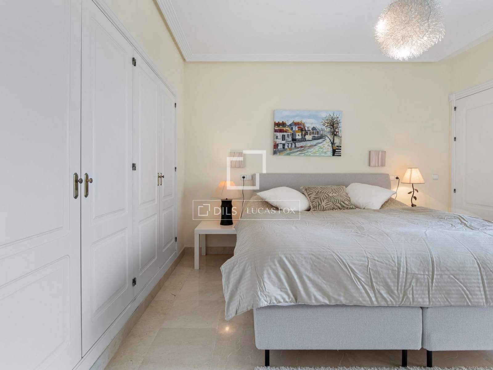 3 quarto Apartamento para venda em Benahavis com piscina garagem - 500 000 € (Ref: 9872354)