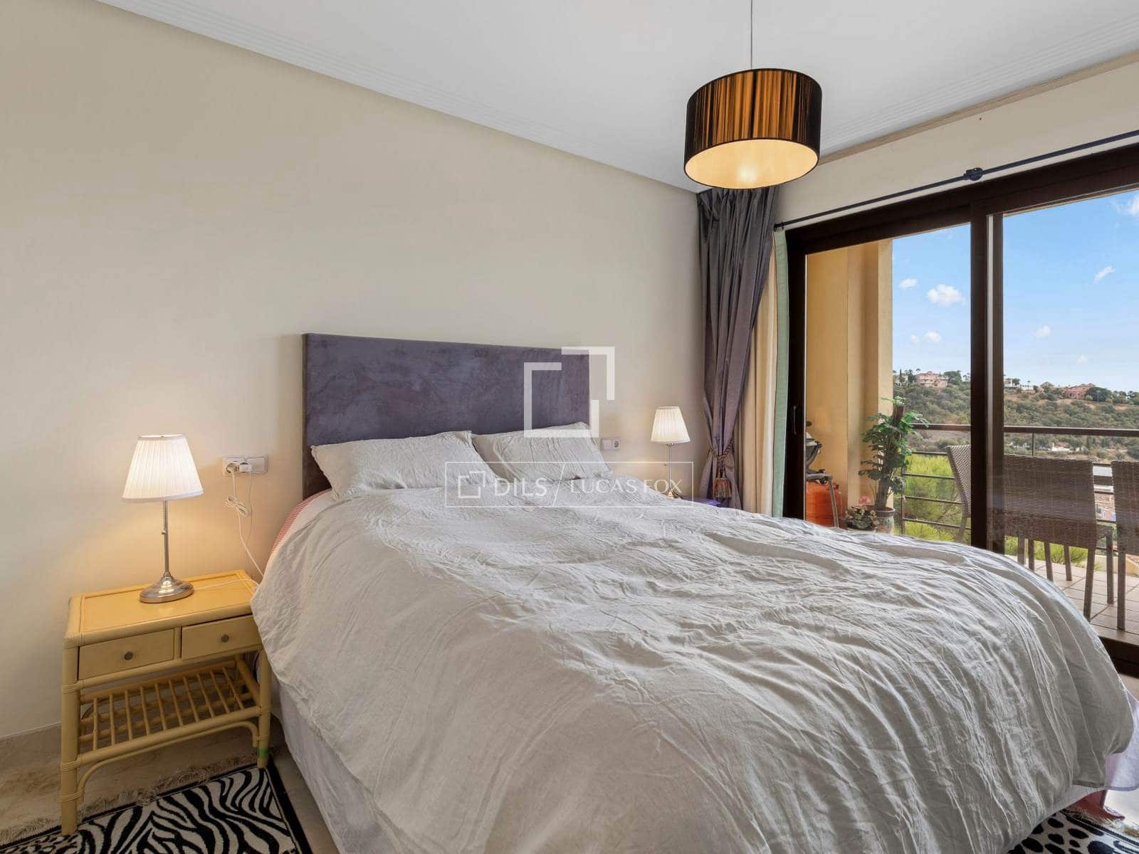 3 quarto Apartamento para venda em Benahavis com piscina garagem - 500 000 € (Ref: 9872354)
