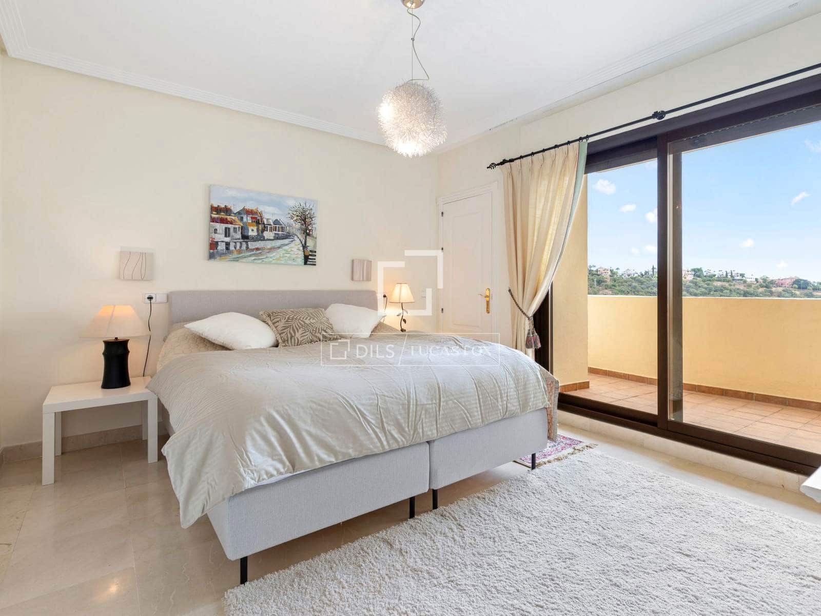 3 quarto Apartamento para venda em Benahavis com piscina garagem - 500 000 € (Ref: 9872354)