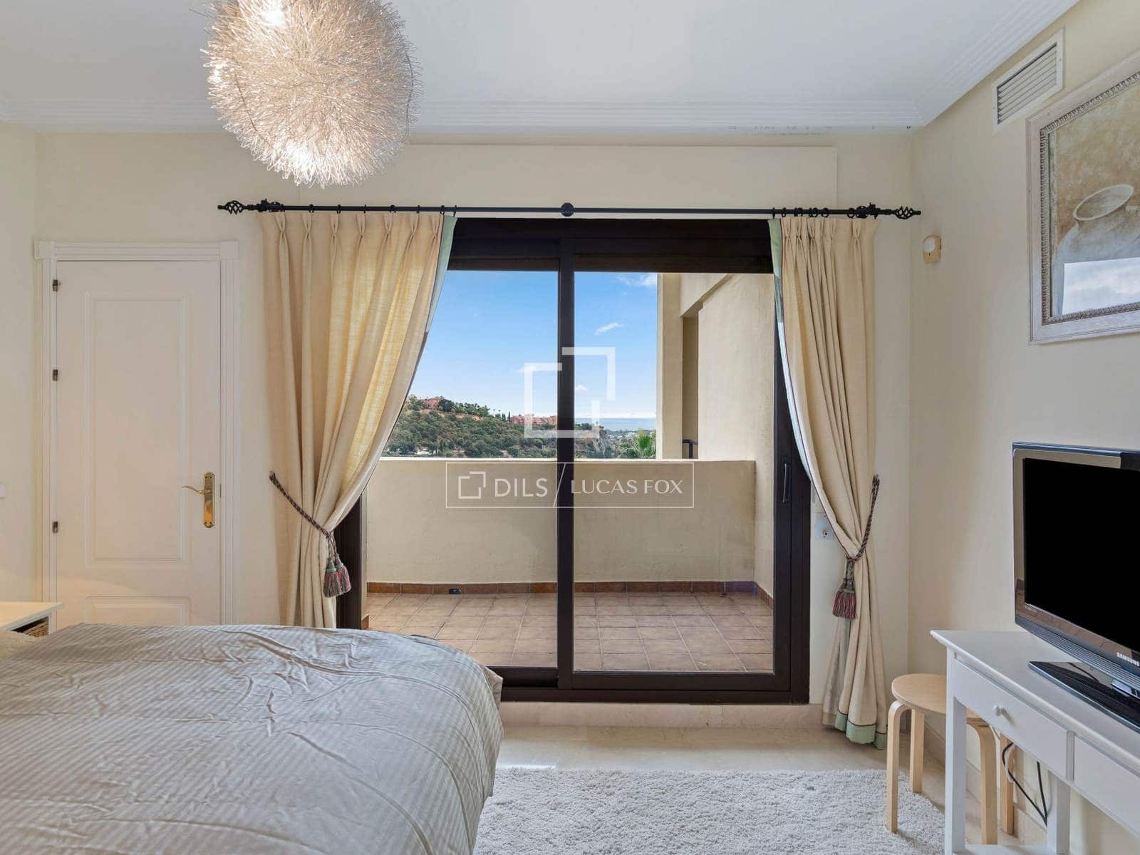 3 quarto Apartamento para venda em Benahavis com piscina garagem - 500 000 € (Ref: 9872354)