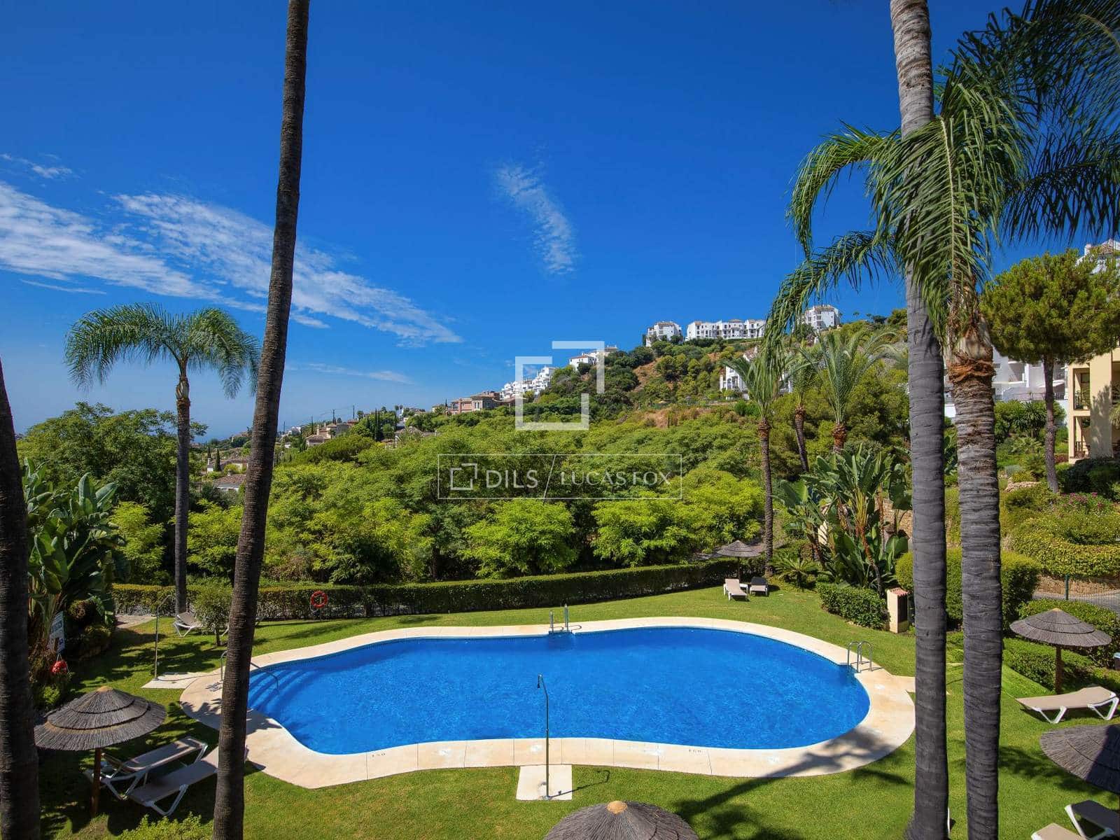 3 quarto Apartamento para venda em Benahavis com piscina garagem - 500 000 € (Ref: 9872354)