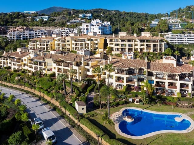 3 quarto Apartamento para venda em Benahavís com piscina garagem - 500 000 € (Ref: 9872354)