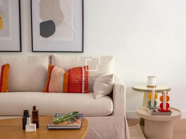 3 chambre Appartement à vendre à Fuente del Berro, Madrid ville avec garage - 995 000 € (Ref: 9872502)