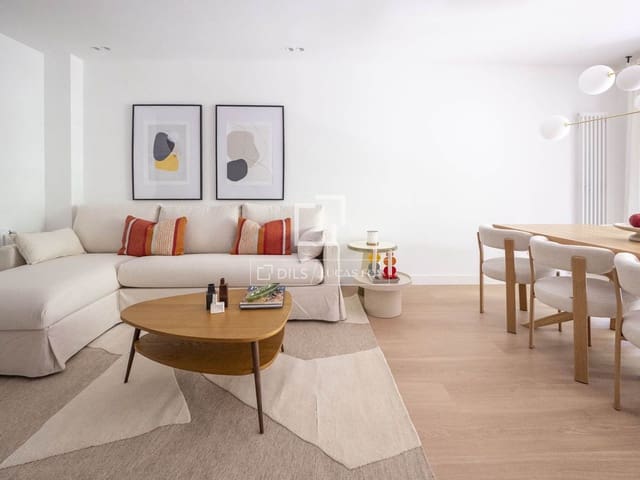 3 chambre Appartement à vendre à Fuente del Berro, Madrid ville avec garage - 995 000 € (Ref: 9872502)