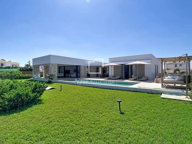 4 soverom Villa til salgs i Ciutadella de Menorca med svømmebasseng garasje - € 2 050 000 (Ref: 9872684)