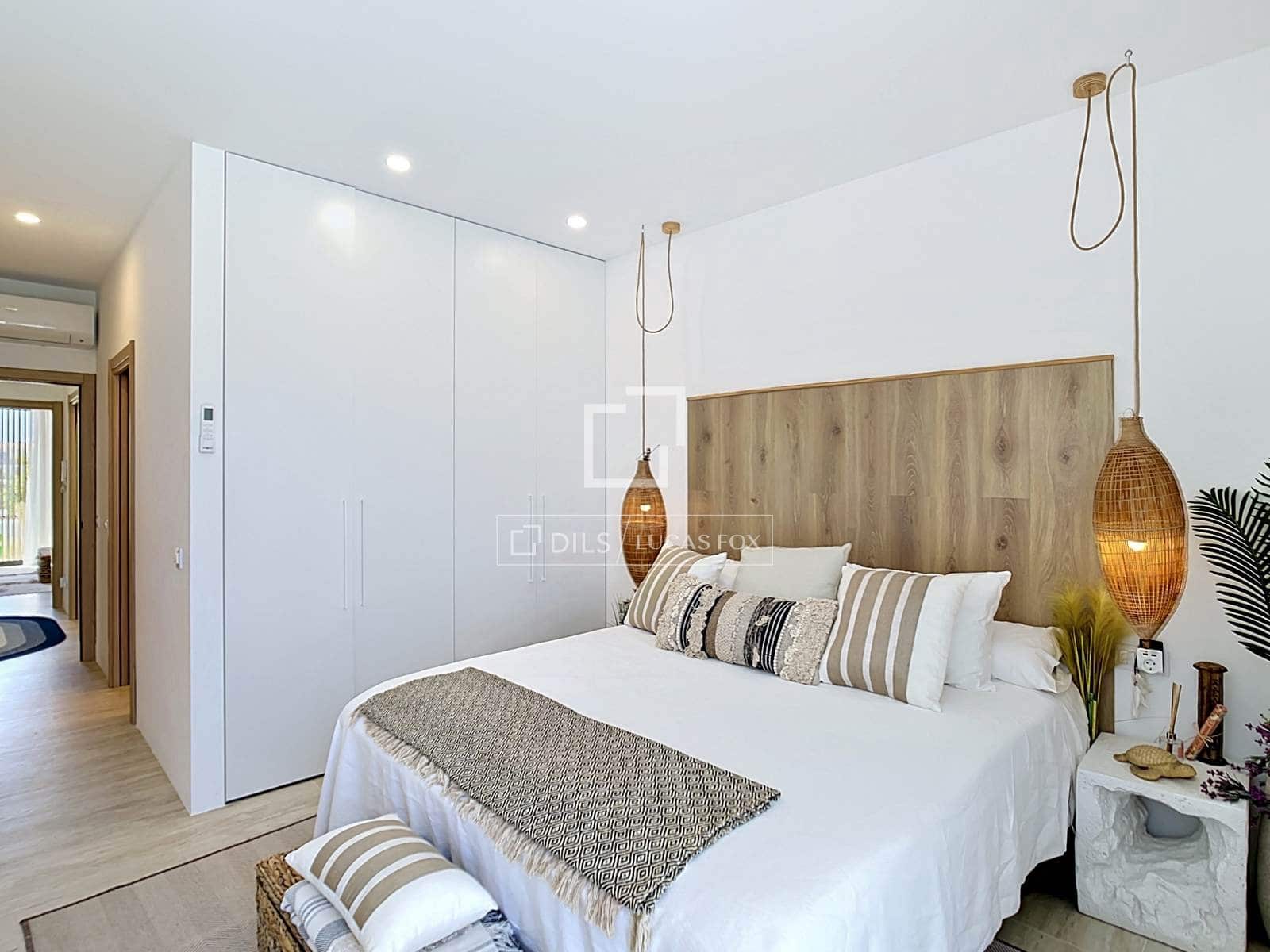 4 soverom Villa til salgs i Ciutadella de Menorca med svømmebasseng garasje - € 2 050 000 (Ref: 9872684)