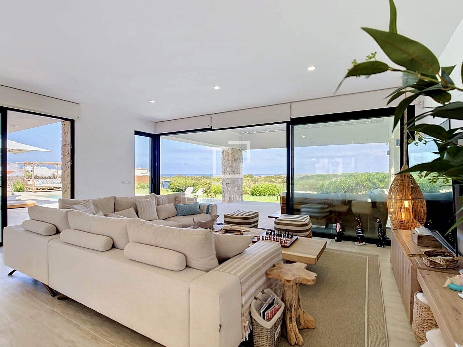 4 soverom Villa til salgs i Ciutadella de Menorca med svømmebasseng garasje - € 2 050 000 (Ref: 9872684)