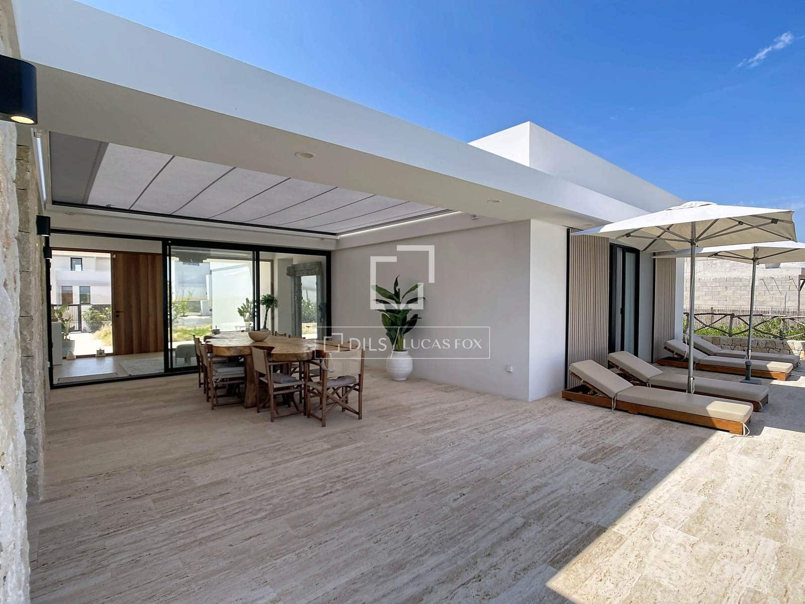 4 soverom Villa til salgs i Ciutadella de Menorca med svømmebasseng garasje - € 2 050 000 (Ref: 9872684)