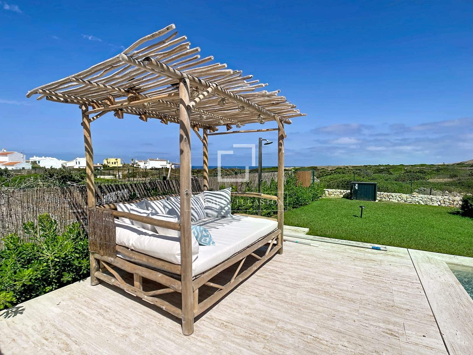 4 soverom Villa til salgs i Ciutadella de Menorca med svømmebasseng garasje - € 2 050 000 (Ref: 9872684)