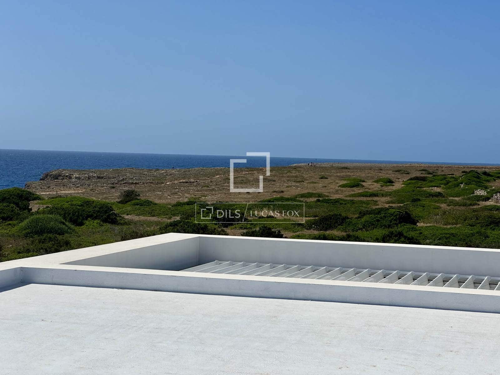 4 bedroom Villa for sale in Ciutadella de Menorca with pool garage - € 2,050,000 (Ref: 9872684)