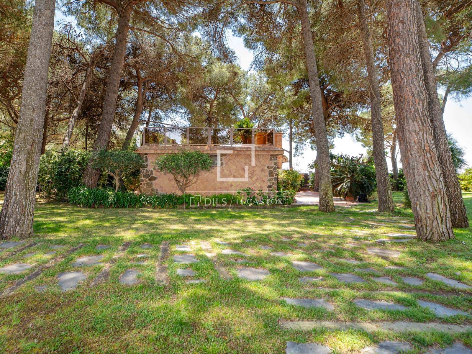 8 soveværelse Villa til salg i Roses med swimmingpool garage - € 22.000.000 (Ref: 9872789)