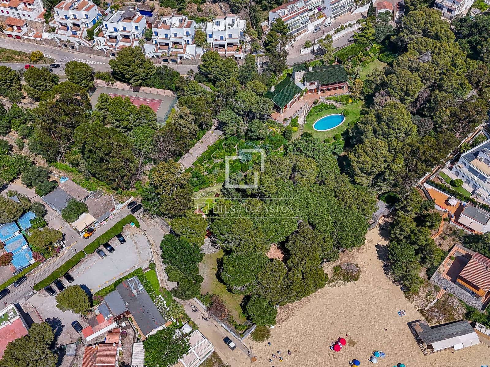 8 soveværelse Villa til salg i Roses med swimmingpool garage - € 22.000.000 (Ref: 9872789)