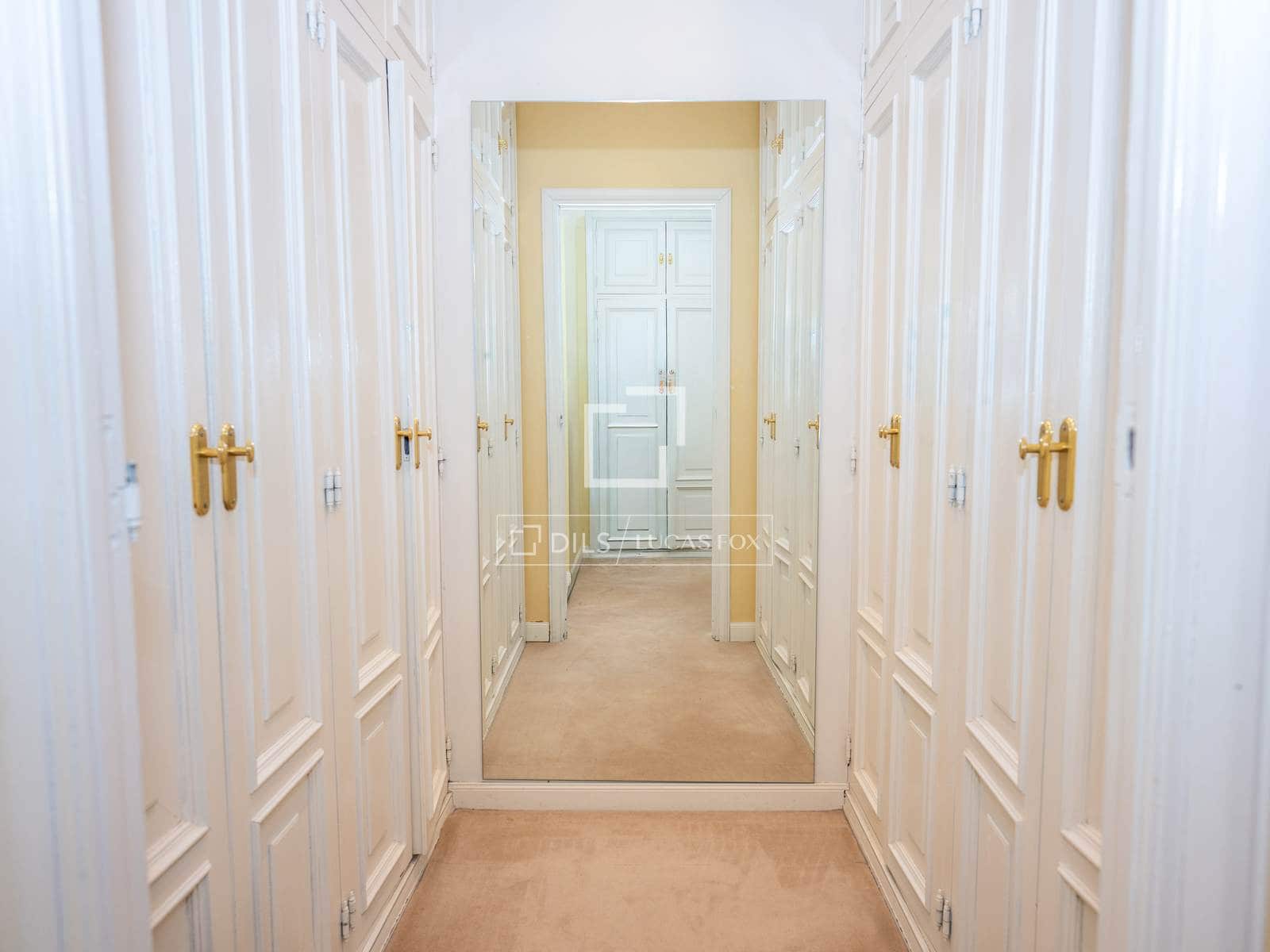 8 slaapkamer Villa te koop in Algete met zwembad garage - € 2.226.000 (Ref: 9872790)