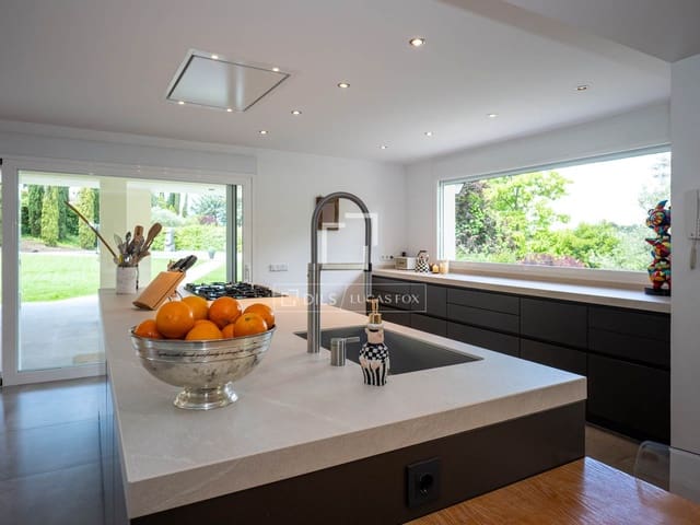 8 slaapkamer Villa te koop in Algete met zwembad garage - € 2.226.000 (Ref: 9872790)