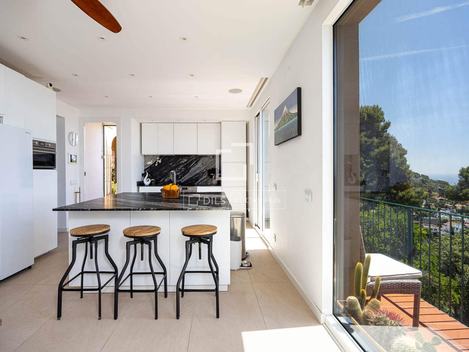 3 Zimmer Apartment zu vermieten in Barcelona Stadt mit Garage - 5.500 € (Ref: 9873806)