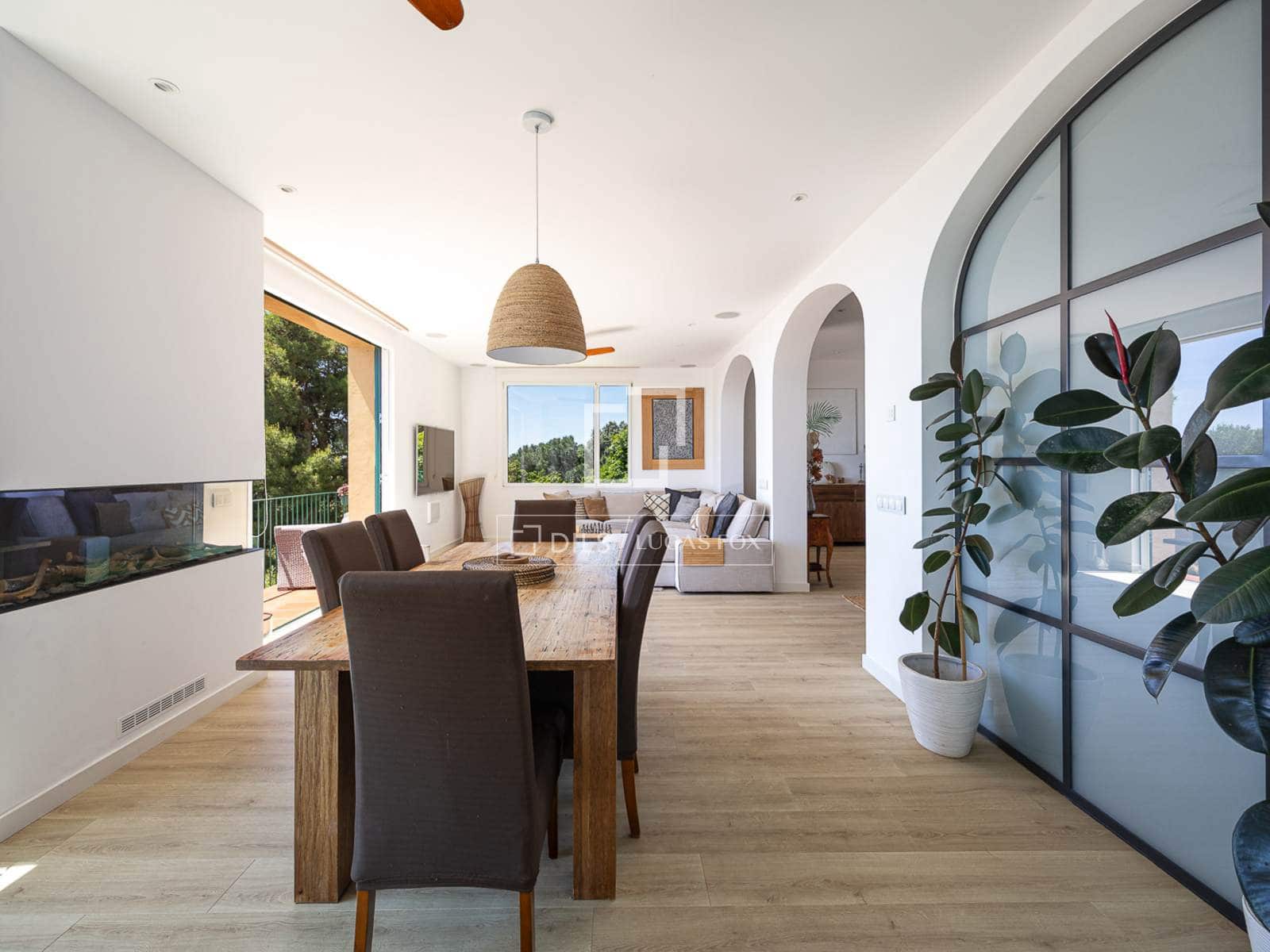 3 Zimmer Apartment zu vermieten in Barcelona Stadt mit Garage - 5.500 € (Ref: 9873806)