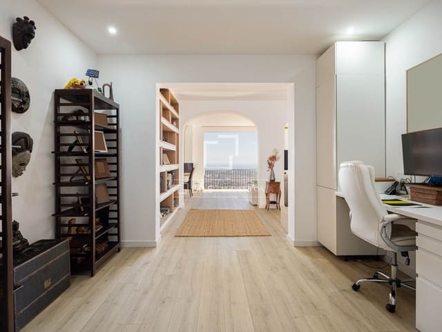 3 slaapkamer Appartement te huur in Barcelona stad met garage - € 5.500 (Ref: 9873806)