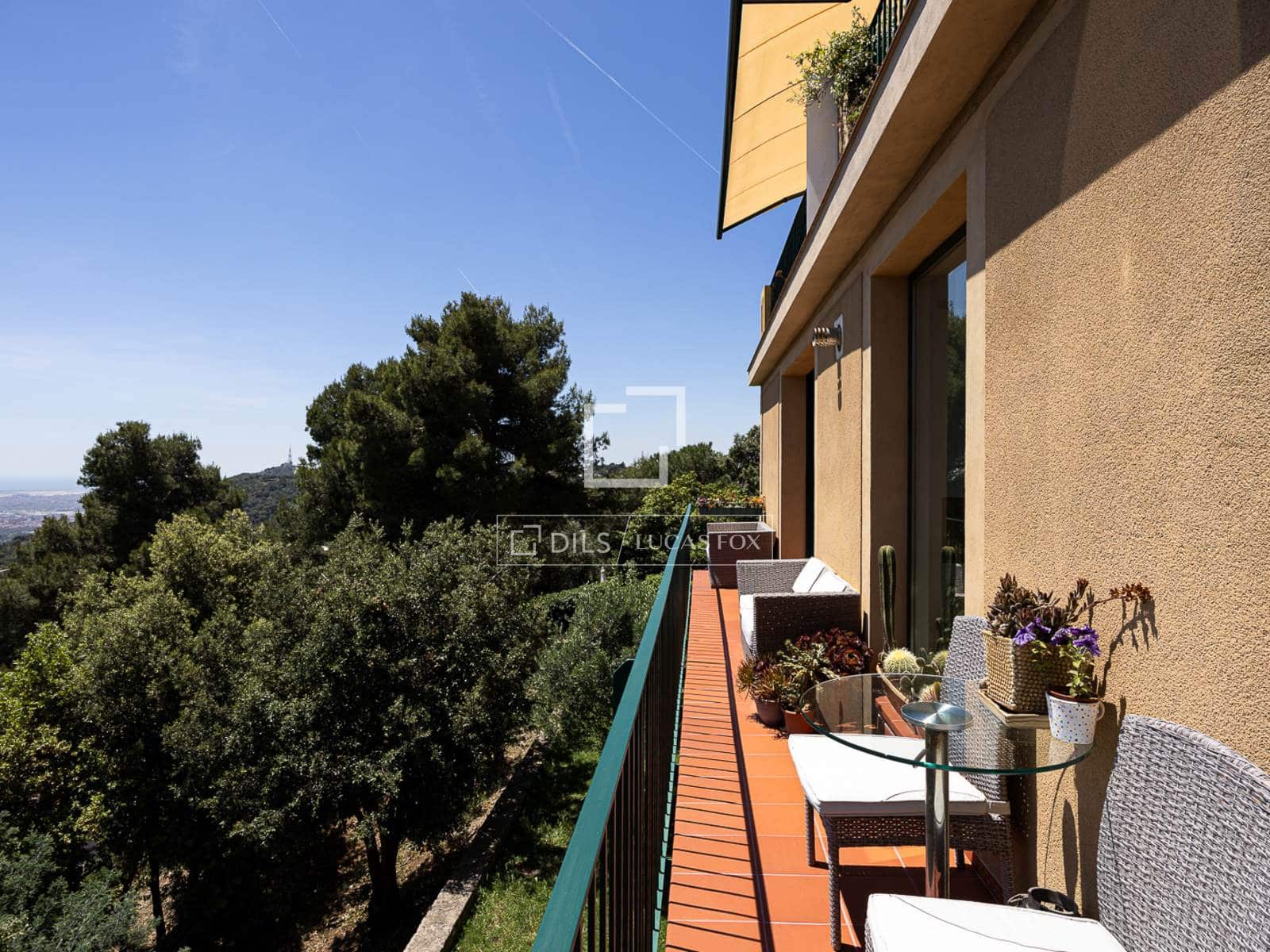 3 Zimmer Apartment zu vermieten in Barcelona Stadt mit Garage - 5.500 € (Ref: 9873806)