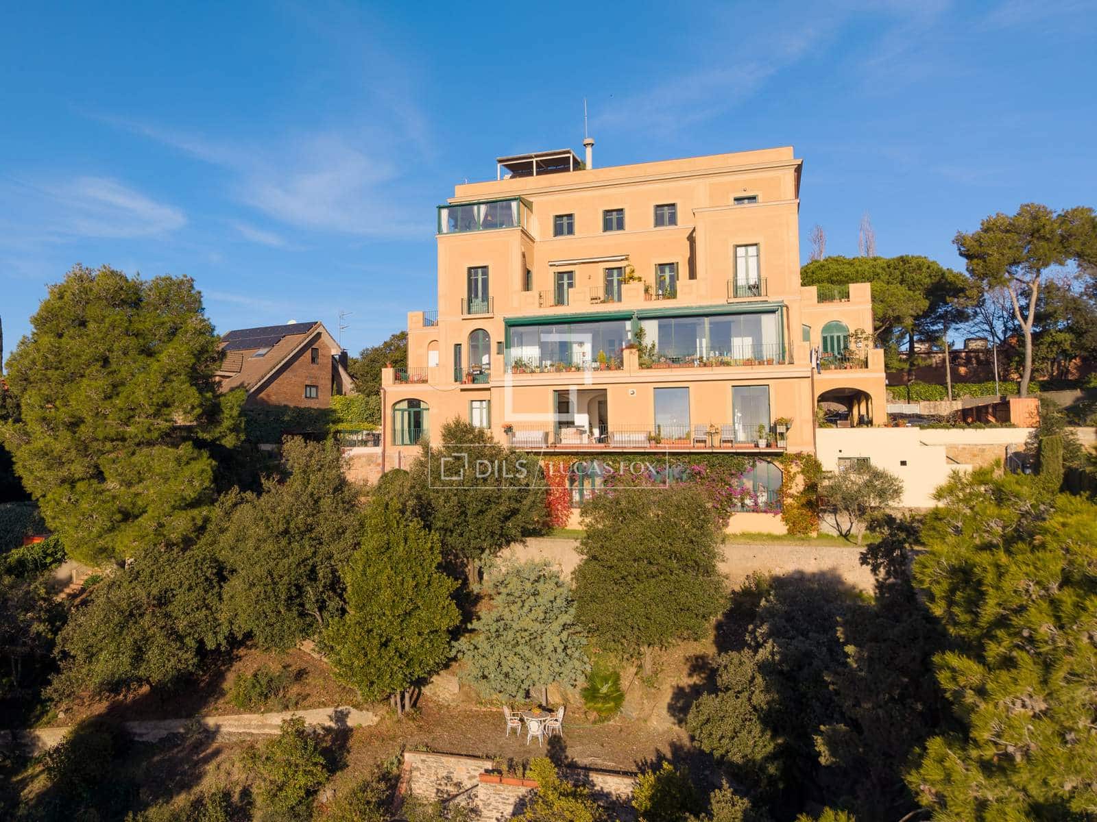 3 Zimmer Apartment zu vermieten in Barcelona Stadt mit Garage - 5.500 € (Ref: 9873806)