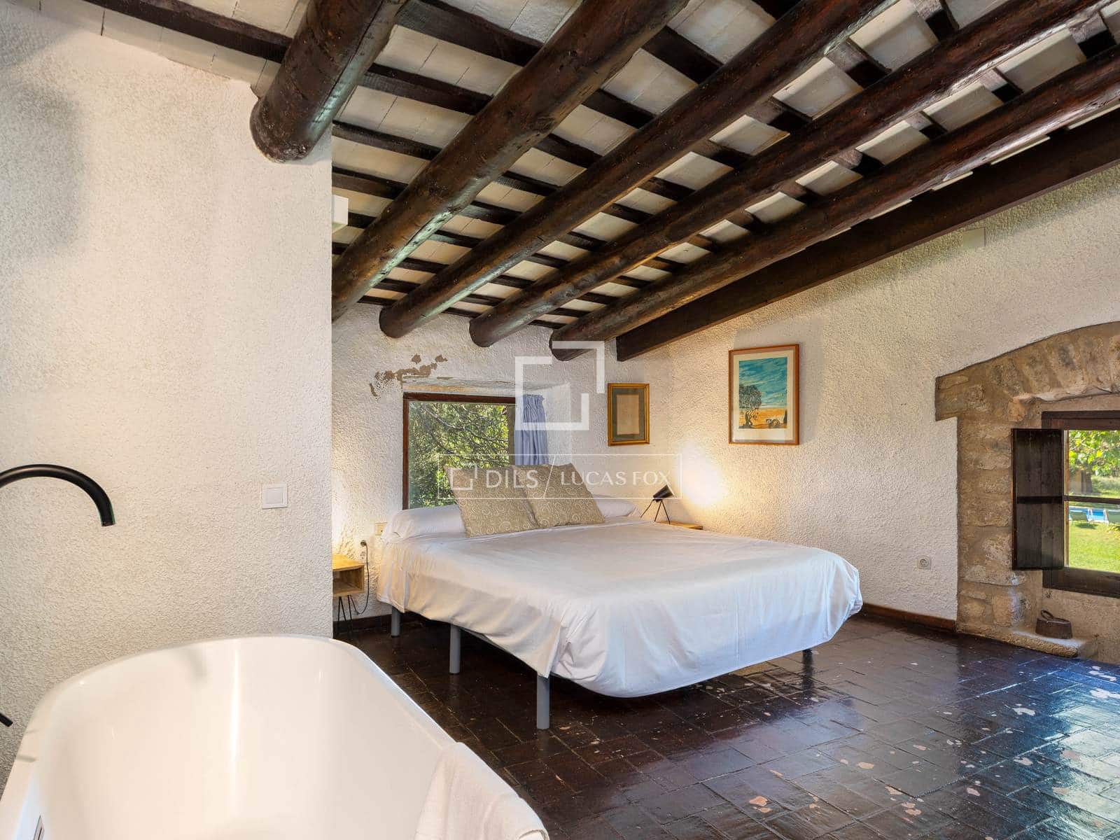 7 bedroom Finca/Country House for sale in Llagostera with pool - € 1,325,000 (Ref: 9873807)