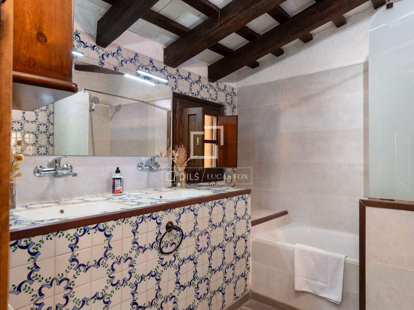 7 bedroom Finca/Country House for sale in Llagostera with pool - € 1,325,000 (Ref: 9873807)