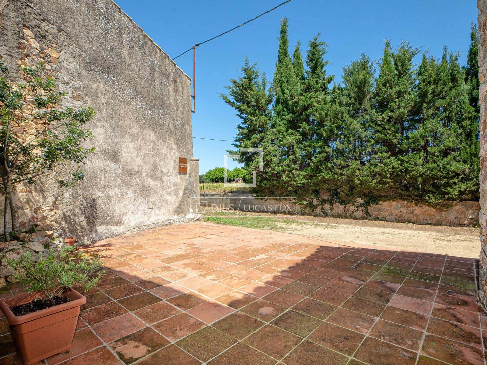 7 bedroom Finca/Country House for sale in Llagostera with pool - € 1,325,000 (Ref: 9873807)