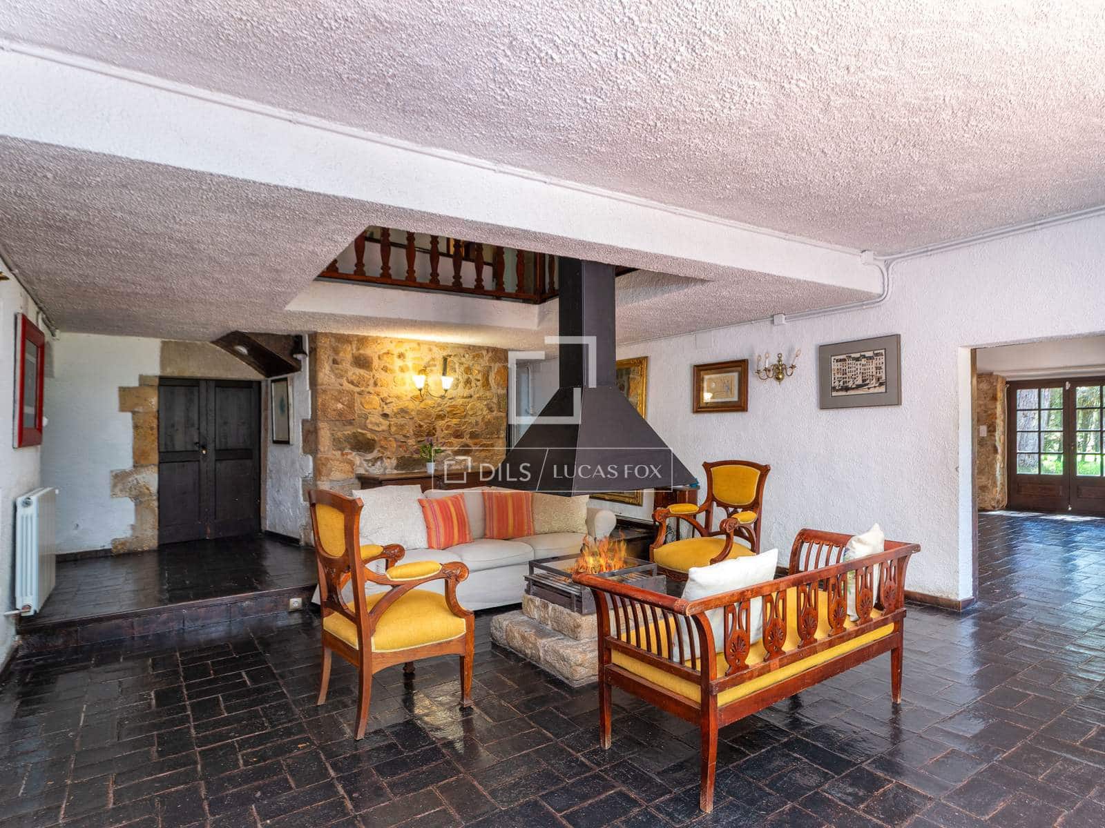 7 bedroom Finca/Country House for sale in Llagostera with pool - € 1,325,000 (Ref: 9873807)