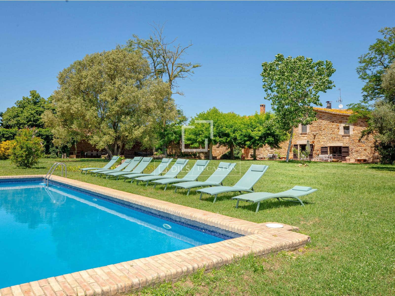 7 bedroom Finca/Country House for sale in Llagostera with pool - € 1,325,000 (Ref: 9873807)