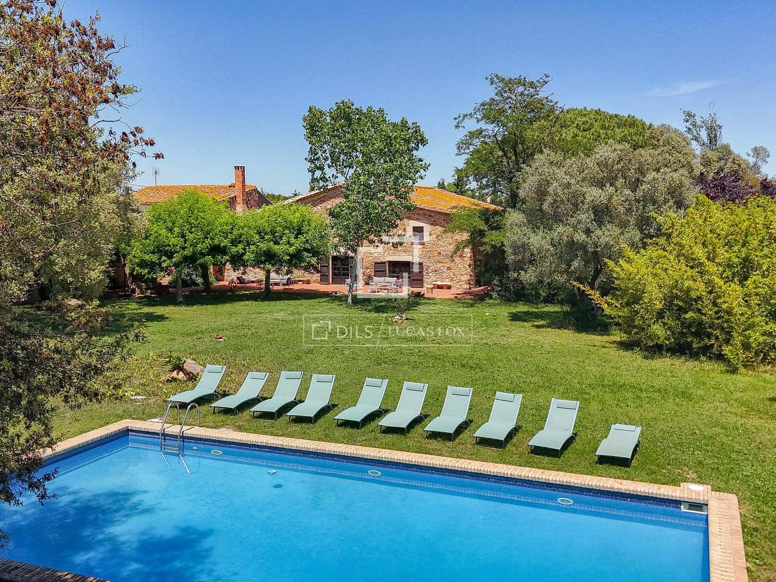 7 bedroom Finca/Country House for sale in Llagostera with pool - € 1,325,000 (Ref: 9873807)