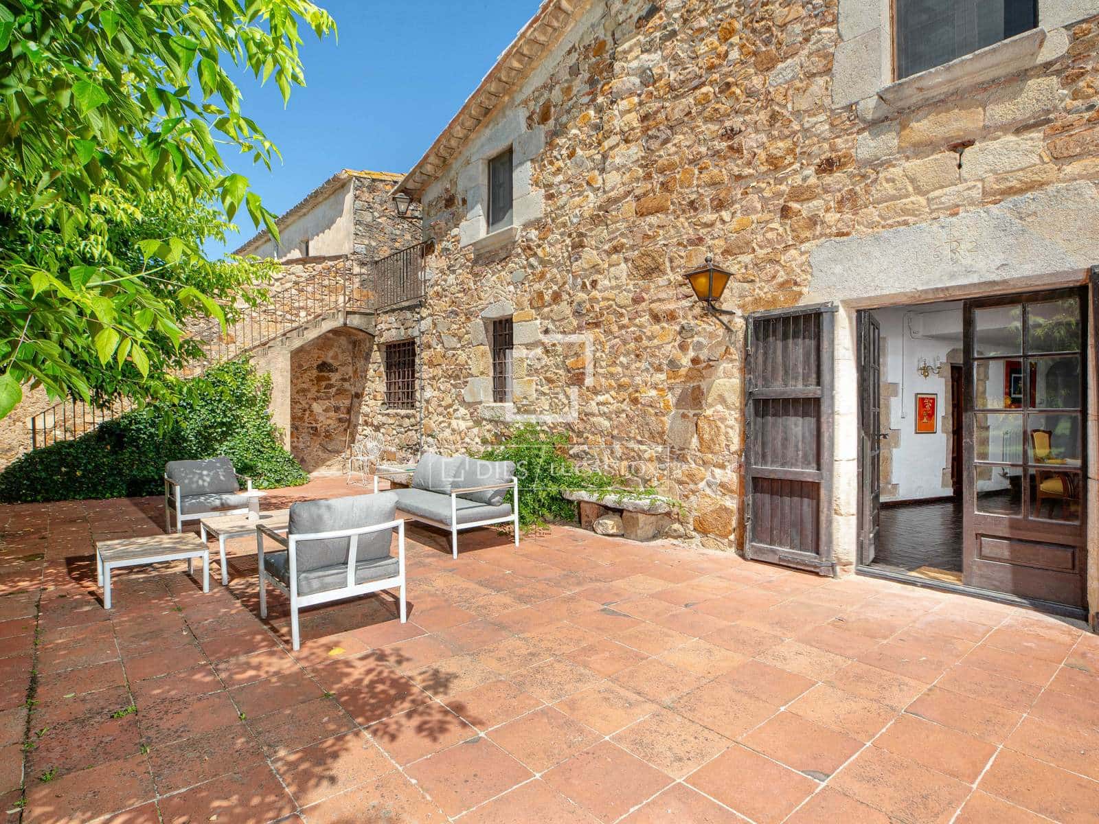 7 bedroom Finca/Country House for sale in Llagostera with pool - € 1,325,000 (Ref: 9873807)