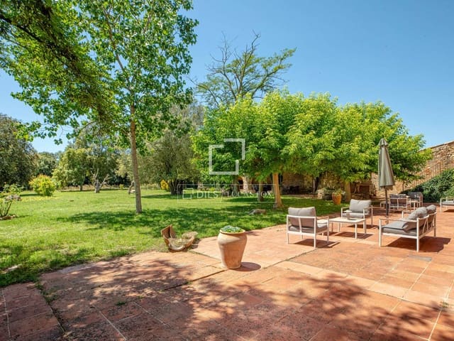 7 sypialnia Finka/Dom wiejski na sprzedaż w Llagostera z basenem - 1 325 000 € (Ref: 9873807)