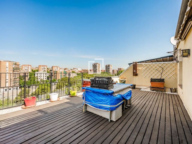 3 soverom Penthouse til salgs i Madrid by - € 1 295 000 (Ref: 9873808)