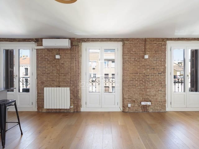2 soveværelse Lejlighed til leje i Madrid by - € 3.600 (Ref: 9873809)